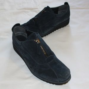 Stuart Weitzman Zip Up Sneakers